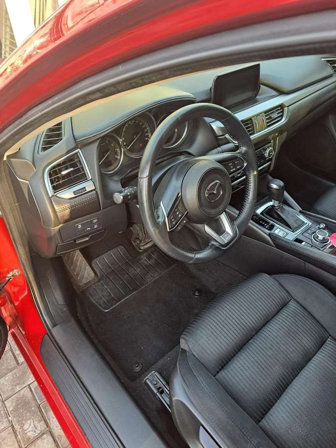 Mazda 6, 2.0 l., Седан