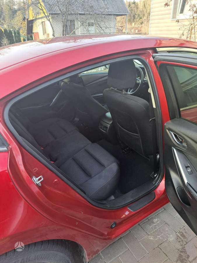 Mazda 6, 2.0 l., Седан