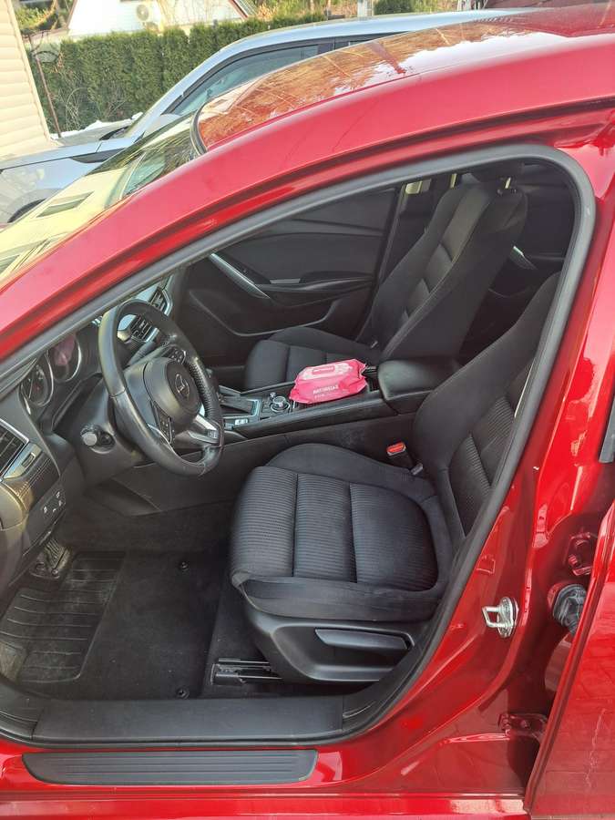 Mazda 6, 2.0 l., Седан
