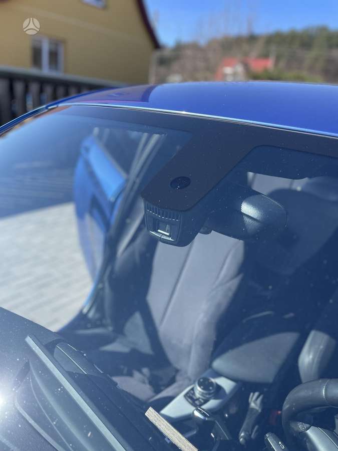 BMW 118, 2.0 l., hatchback