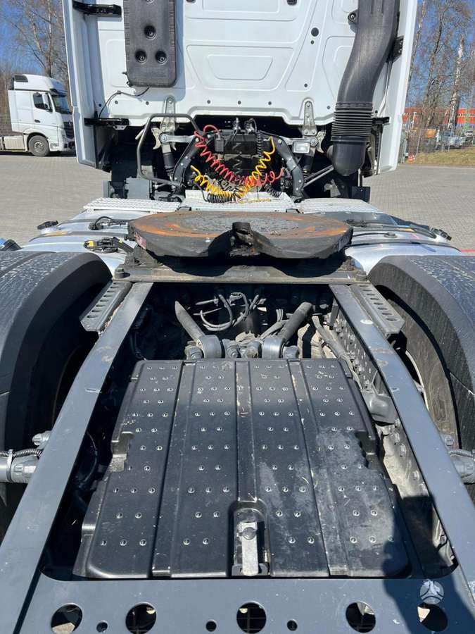 Mercedes-Benz Actros 1845, double sleeper