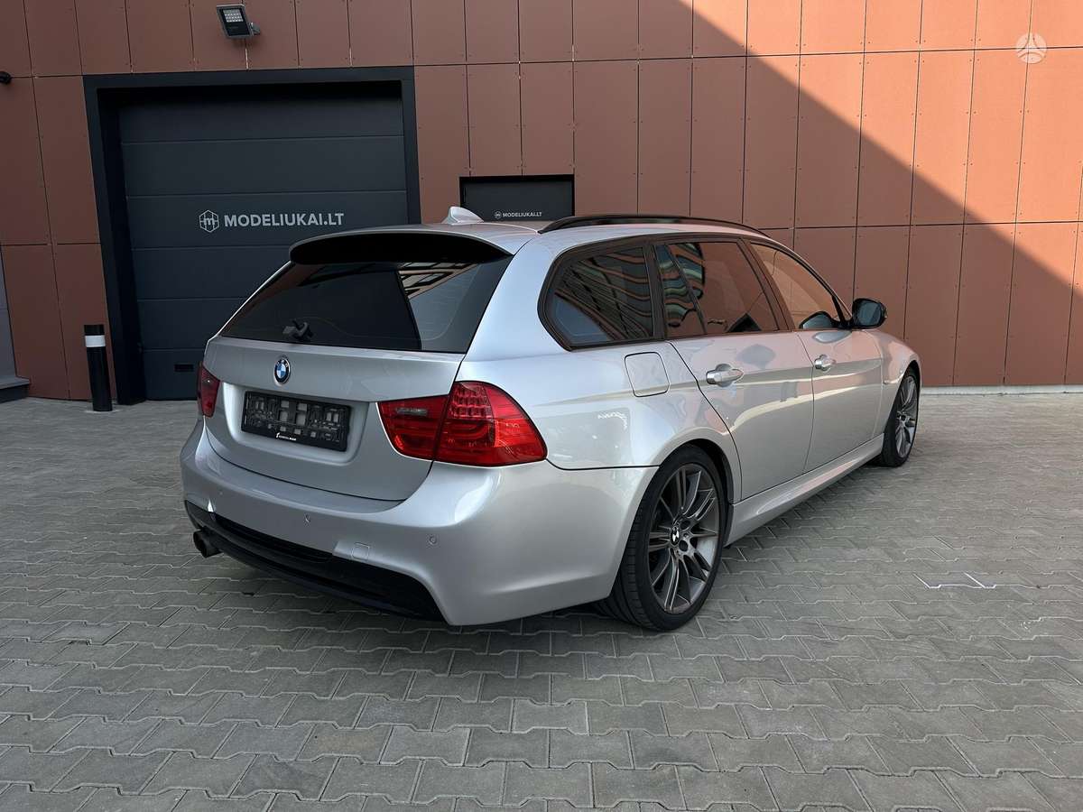 BMW 325, 3.0 l., Универсал