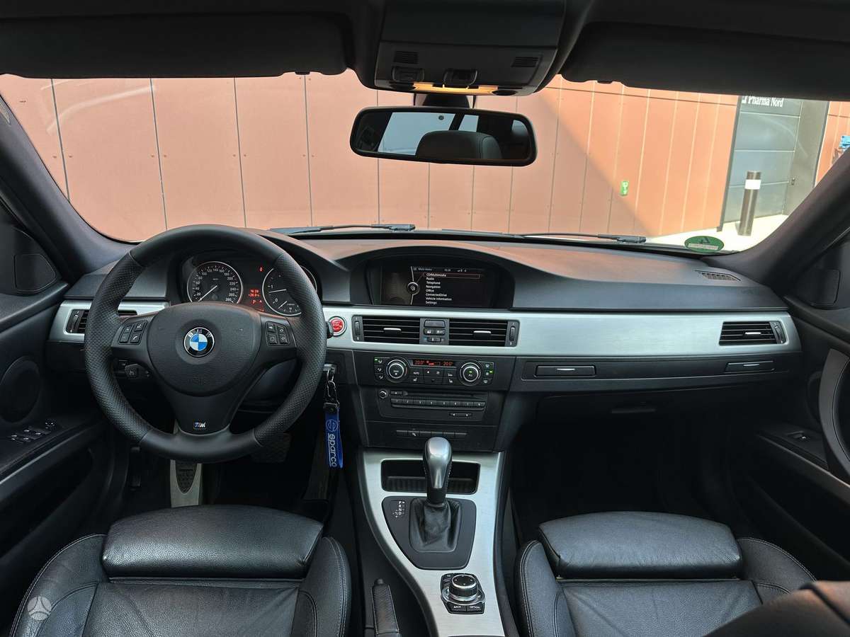 BMW 325, 3.0 l., Универсал