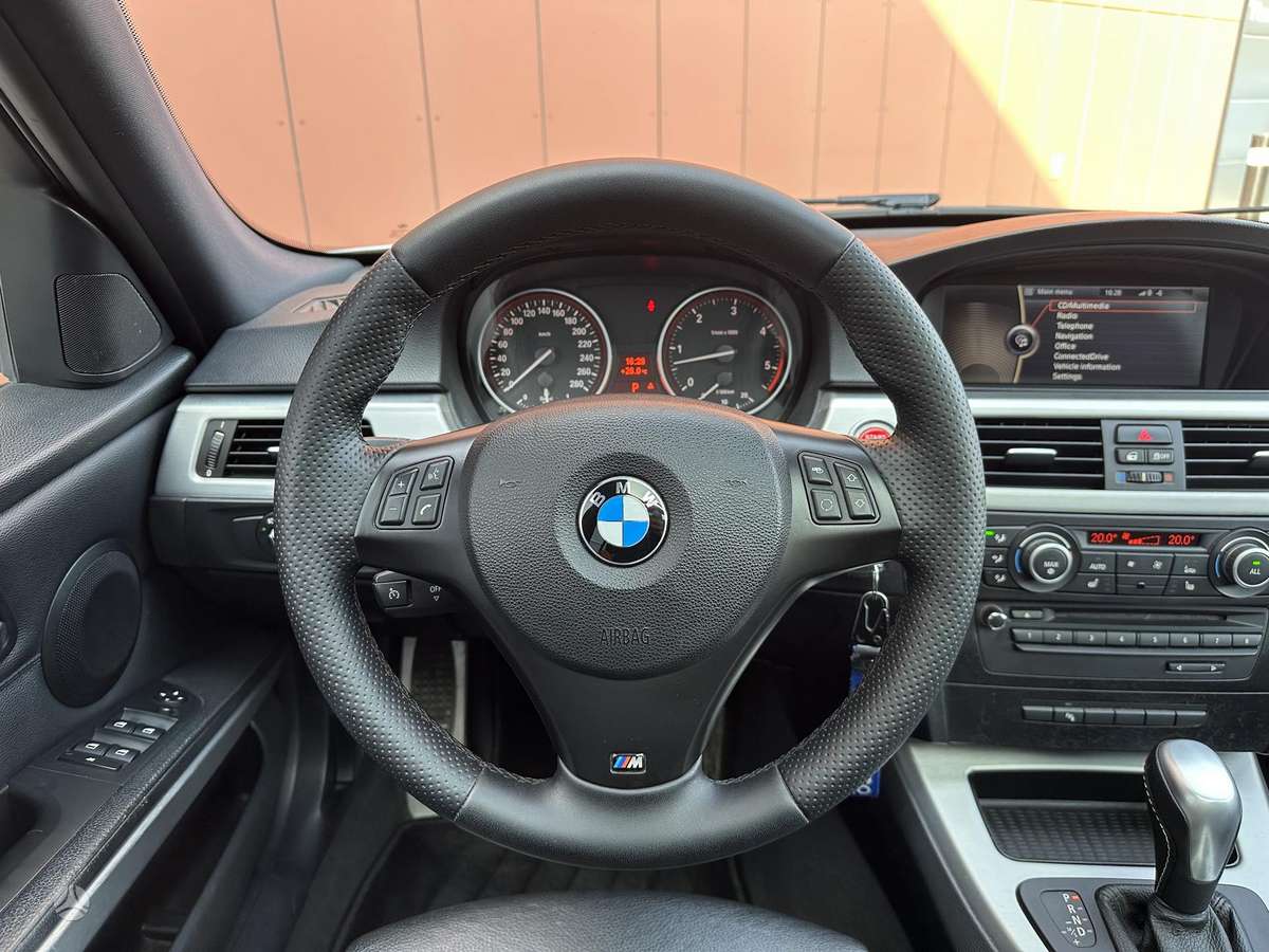 BMW 325, 3.0 l., Универсал