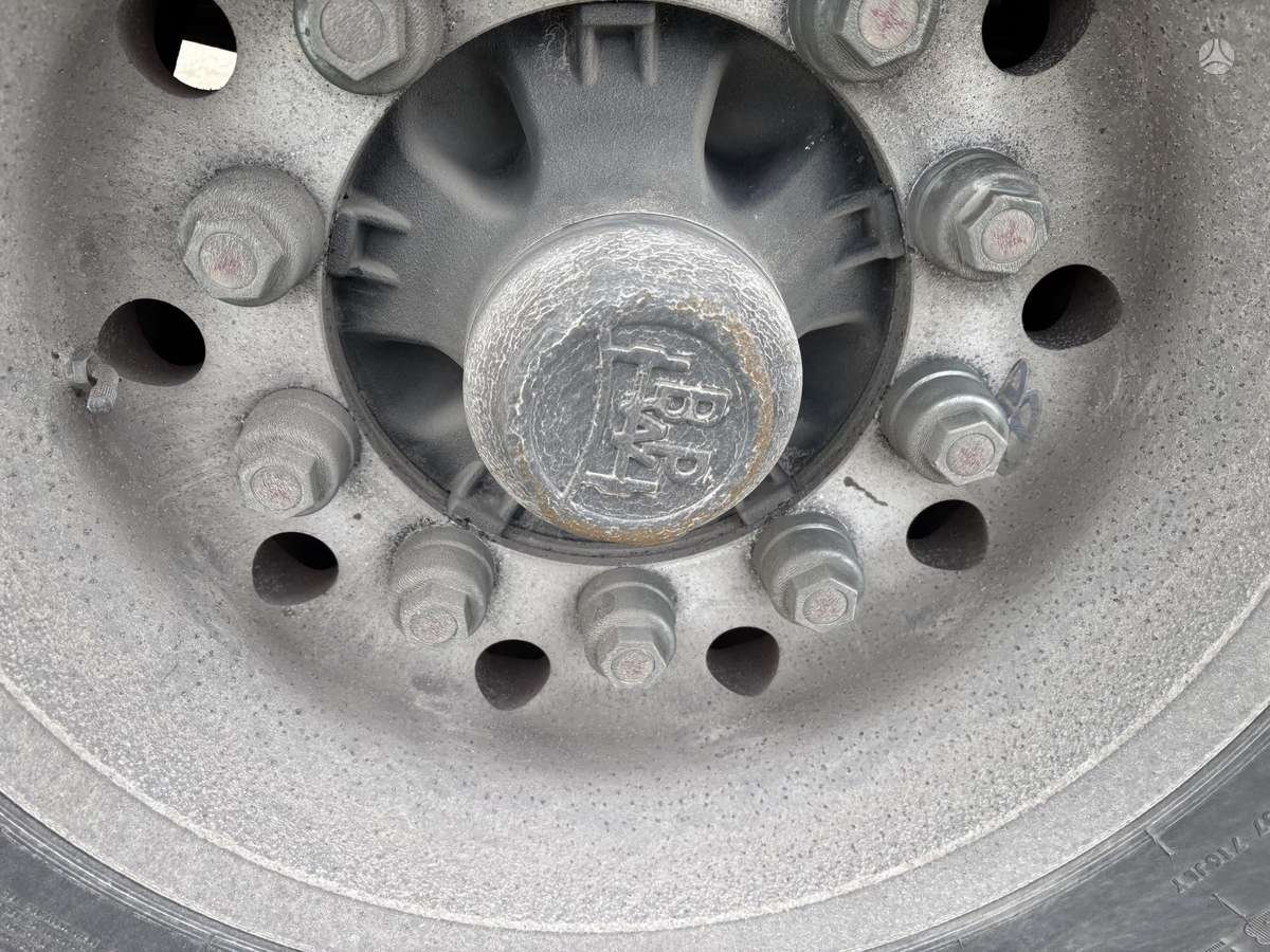 Kässbohrer TANKAUFLIEGER L4BH, cisterninės
