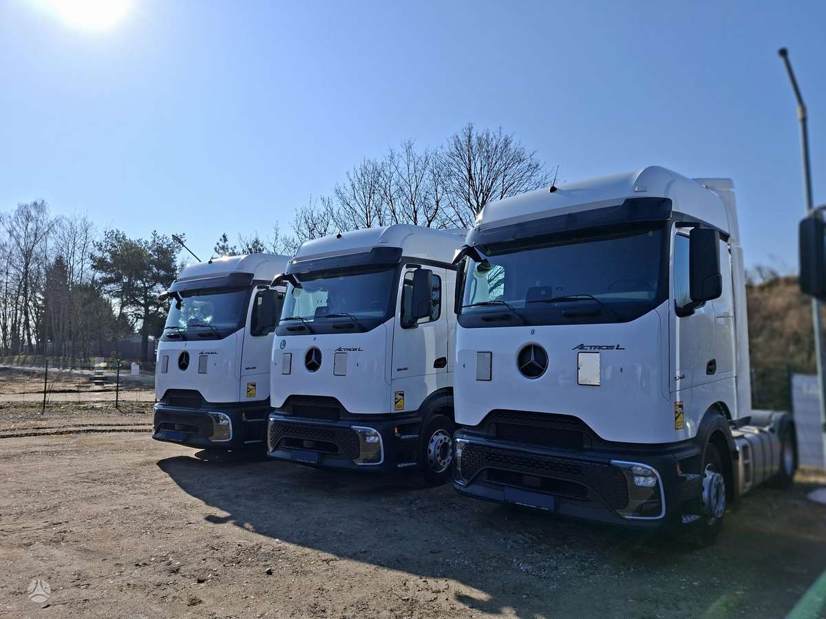 Mercedes-Benz Actros L Pro Cab 1845, double sleeper