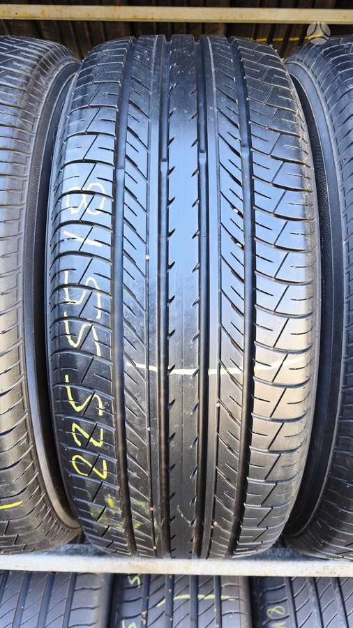 Yokohama BluEarth e70, летние 225/55 R18