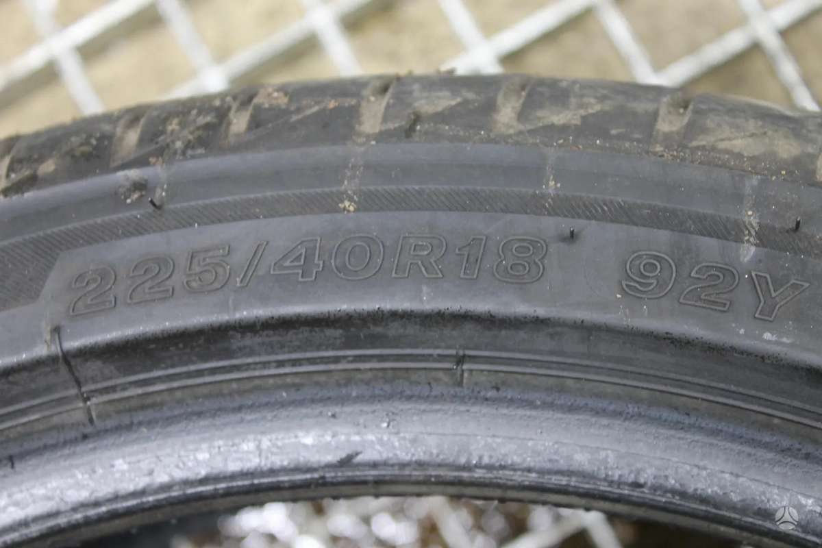 Firestone ROADHAWK 2, летние 225/40 R18