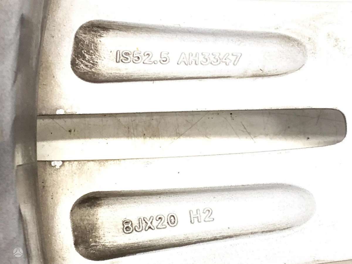 Volvo, lengvojo lydinio, R20