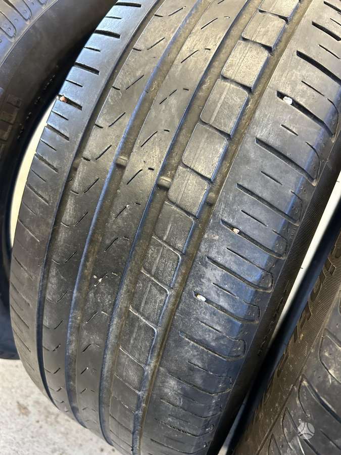 Pirelli Cinturato P7, летние 245/50 R18
