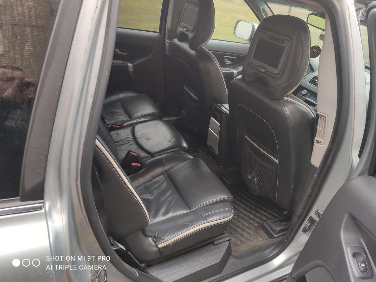 Volvo XC90 - 4