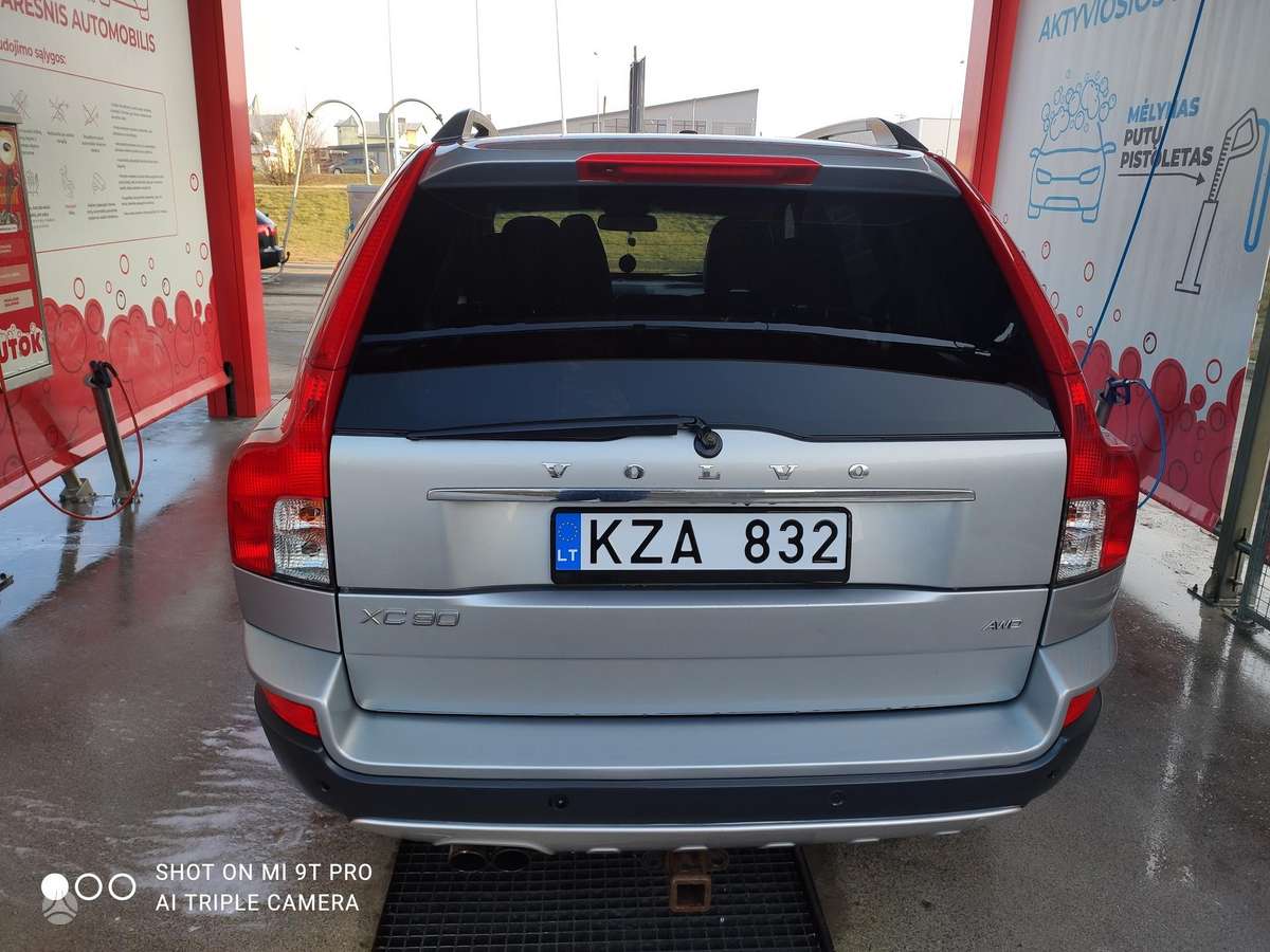 Volvo XC90 - 8
