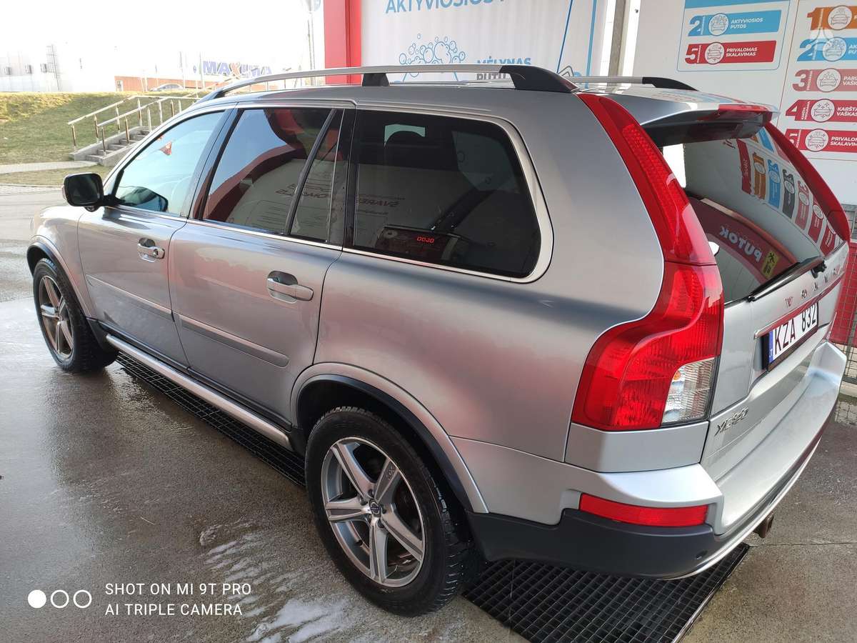 Volvo XC90 - 9