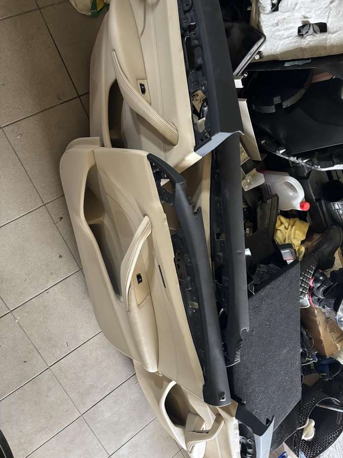 BMW 5 serija interior parts