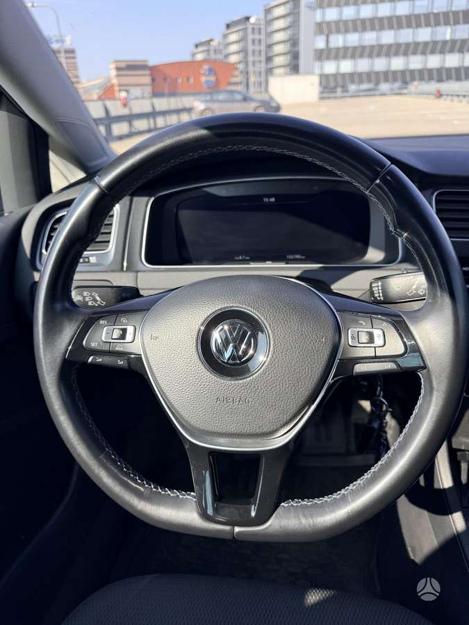 Volkswagen Golf, hatchback