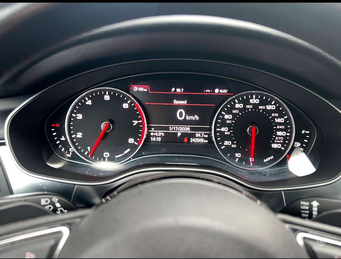 Audi A6, 2.0 l., saloon / sedan