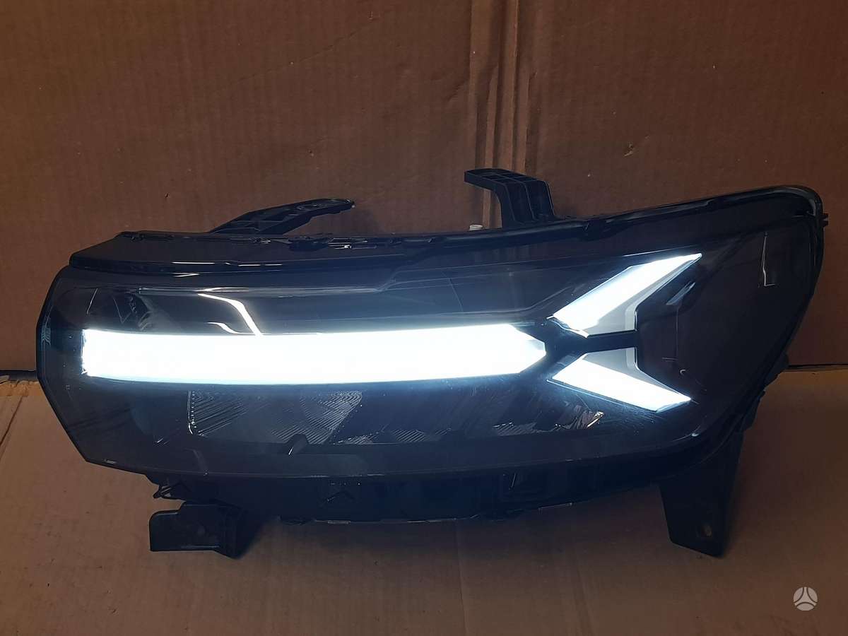 Dacia Duster, lift, детали кузова
