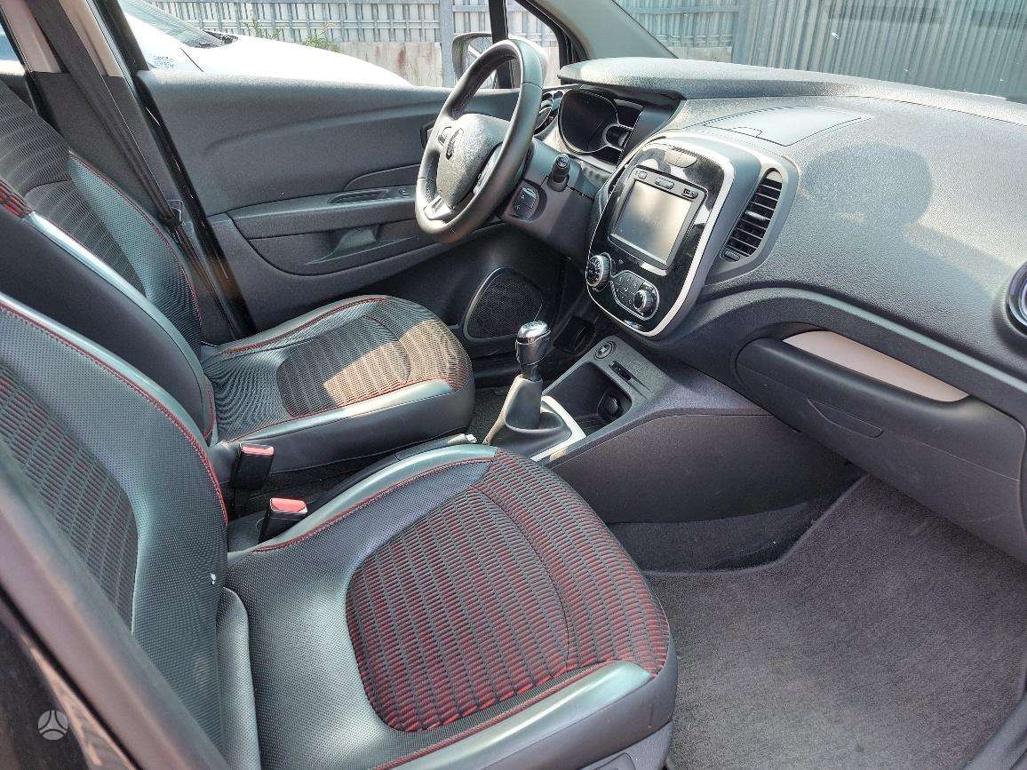 Renault Captur, off-road / crossover