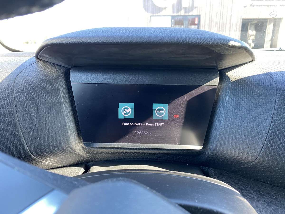 Citroen e-C4, 50 kWh, hečbekas