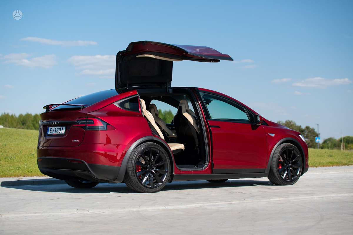 Tesla Model X, 90 kWh, off-road / crossover