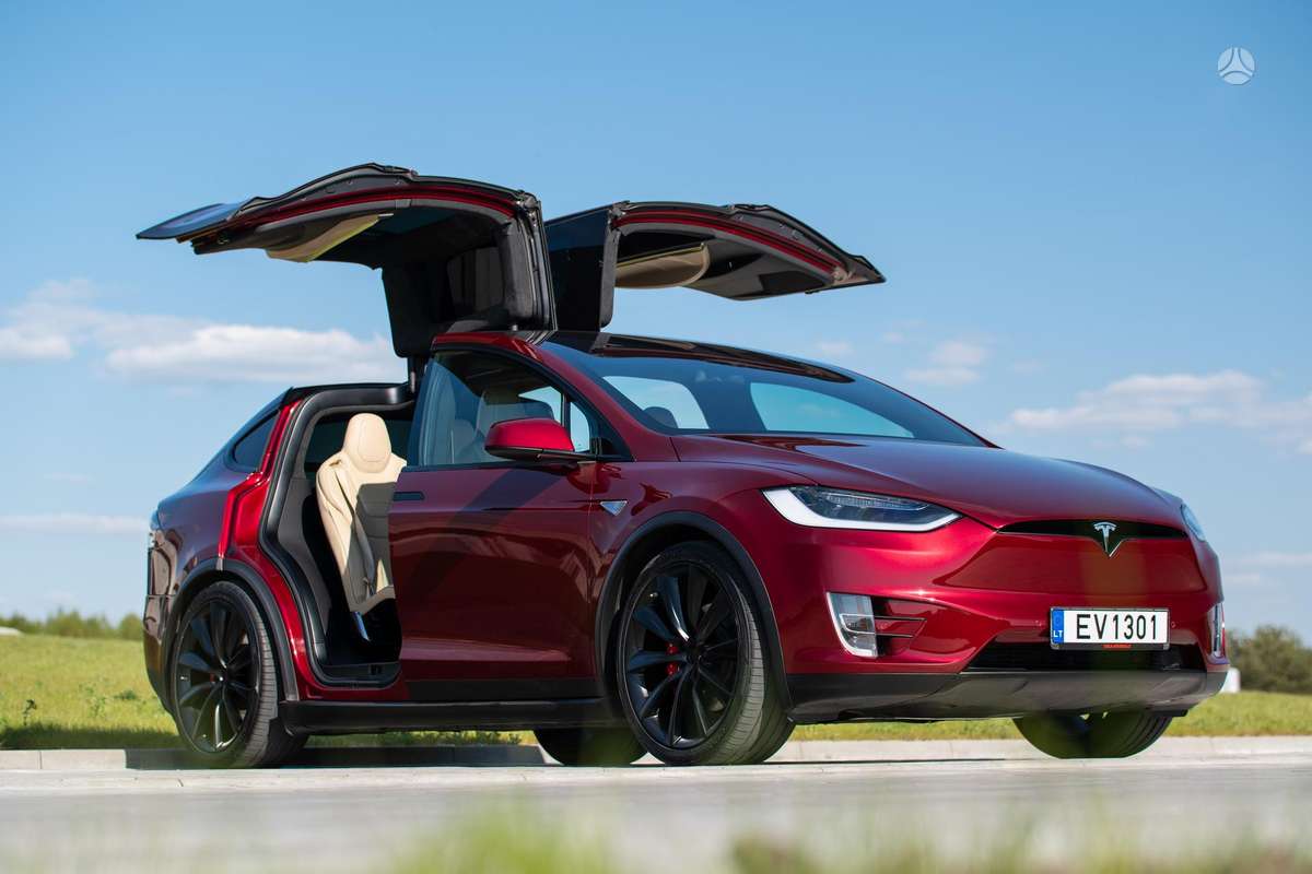 Tesla Model X, 90 kWh, off-road / crossover