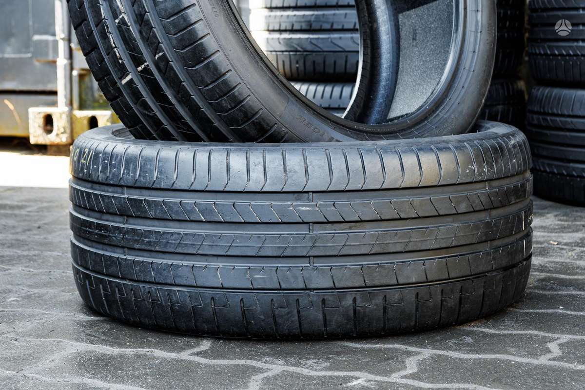 Pirelli P Zero 4 (MO-S, PNCS), vasarinės 265/40 R21