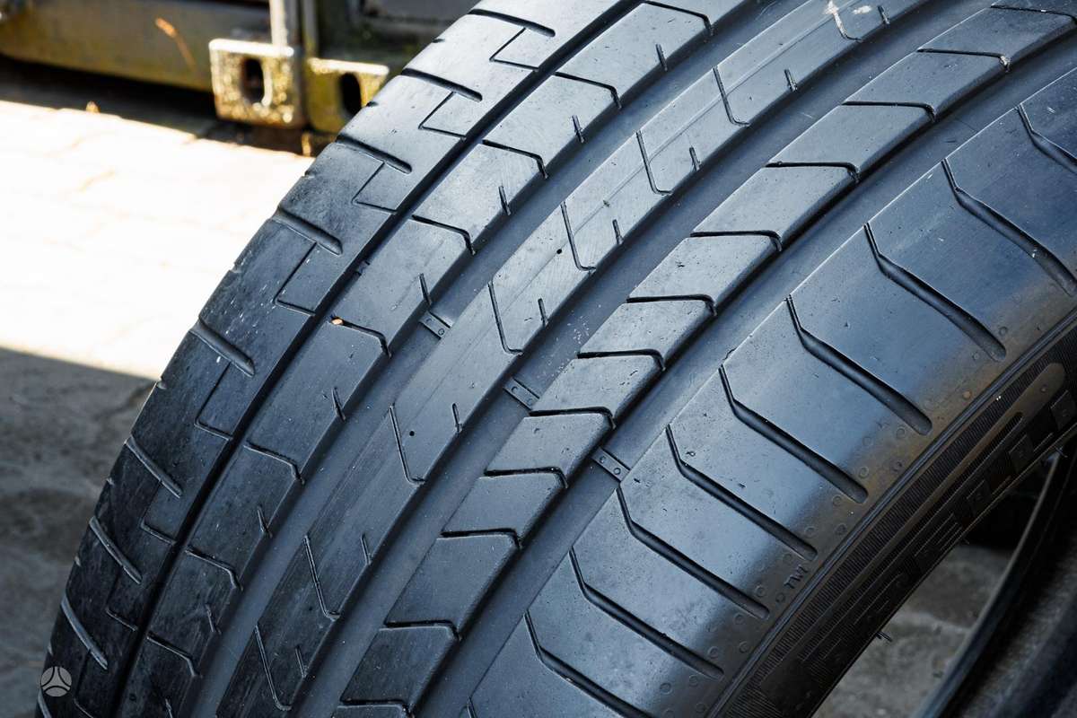 Pirelli P Zero 4 (MO-S, PNCS), летние 265/40 R21