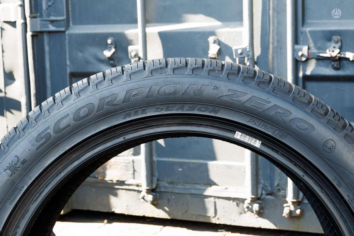 Pirelli Scorpion Zero (JLR,PNCS), летние 275/45 R21