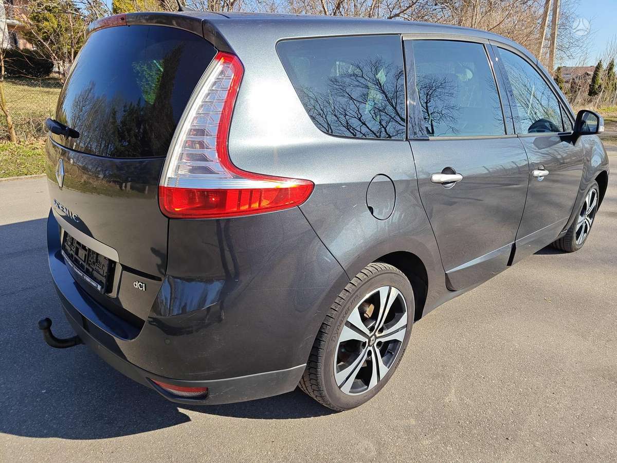 Renault Grand Scenic - 3