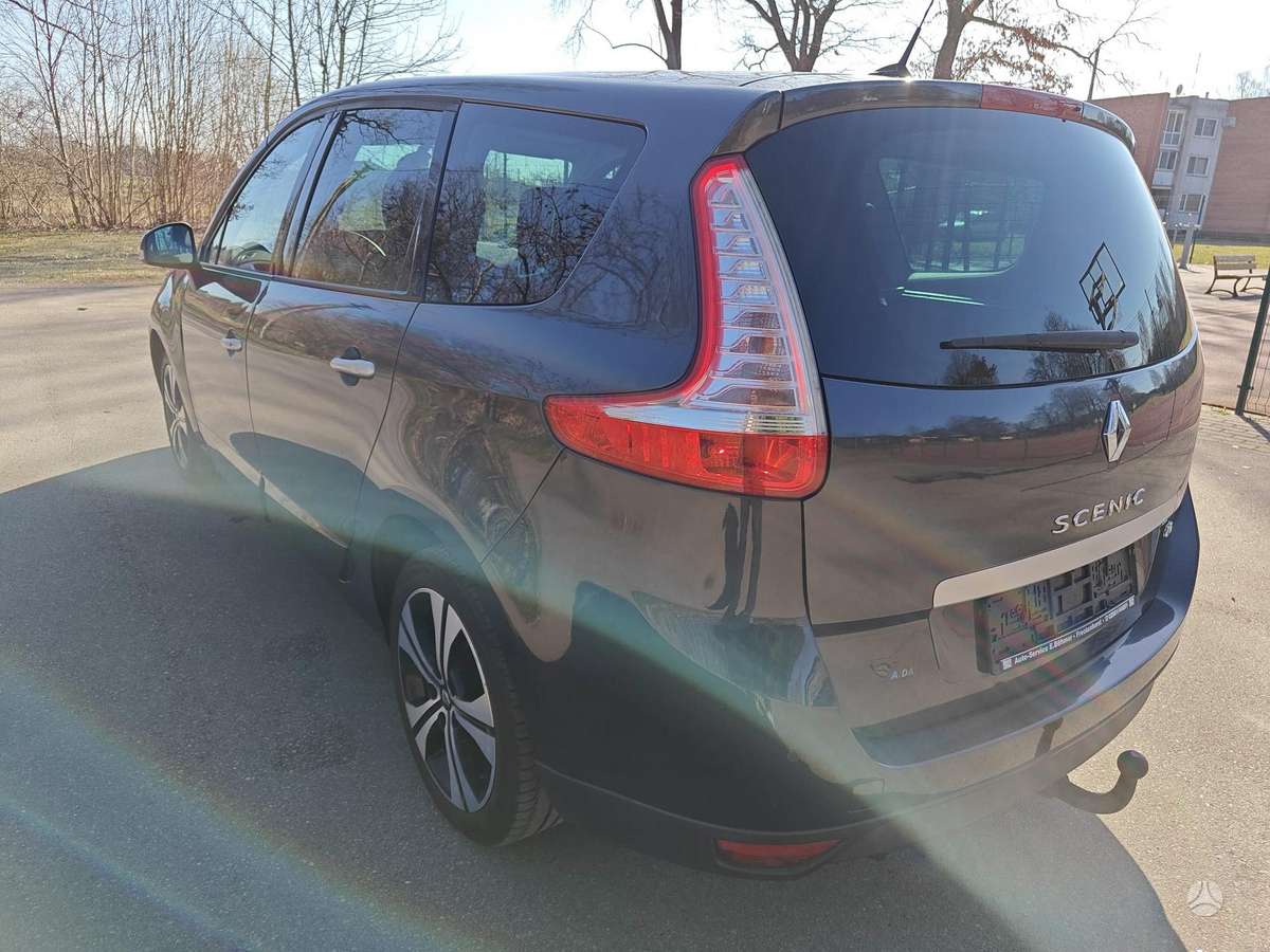 Renault Grand Scenic - 4