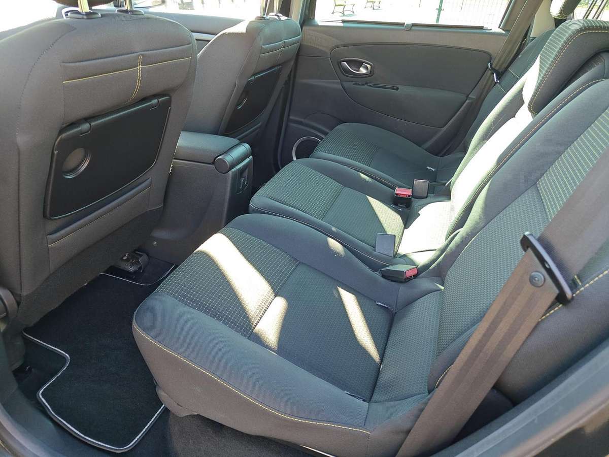 Renault Grand Scenic - 6