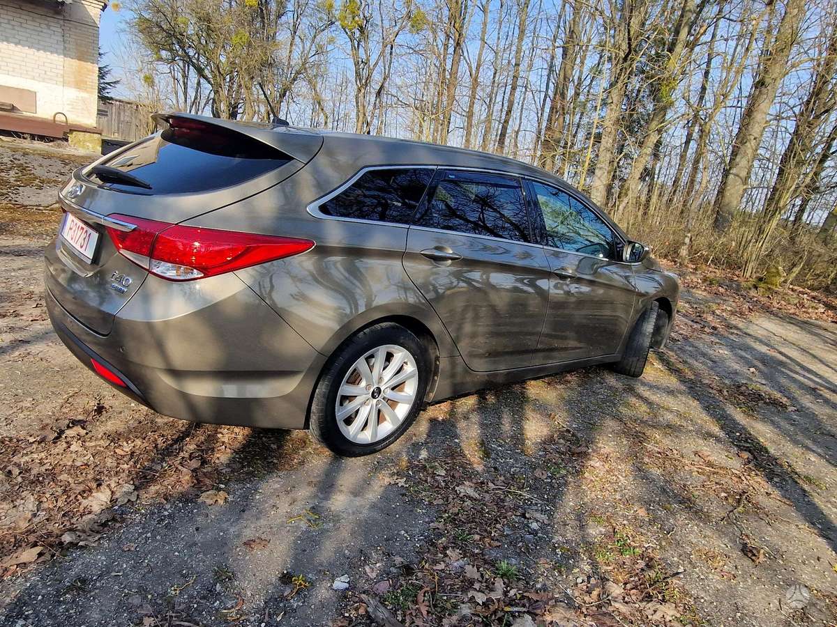 Hyundai i40, 1.7 l., Универсал