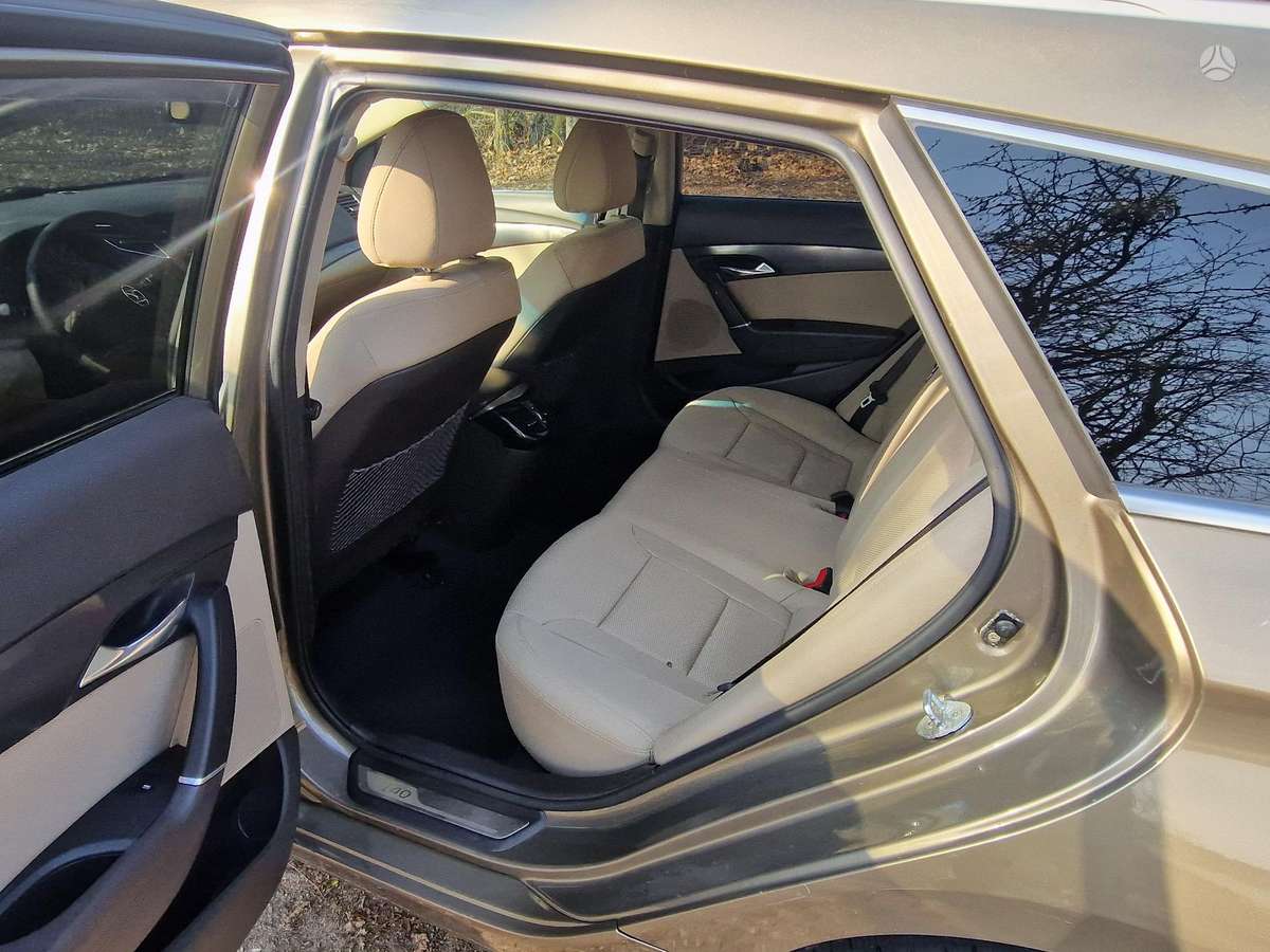 Hyundai i40, 1.7 l., Универсал