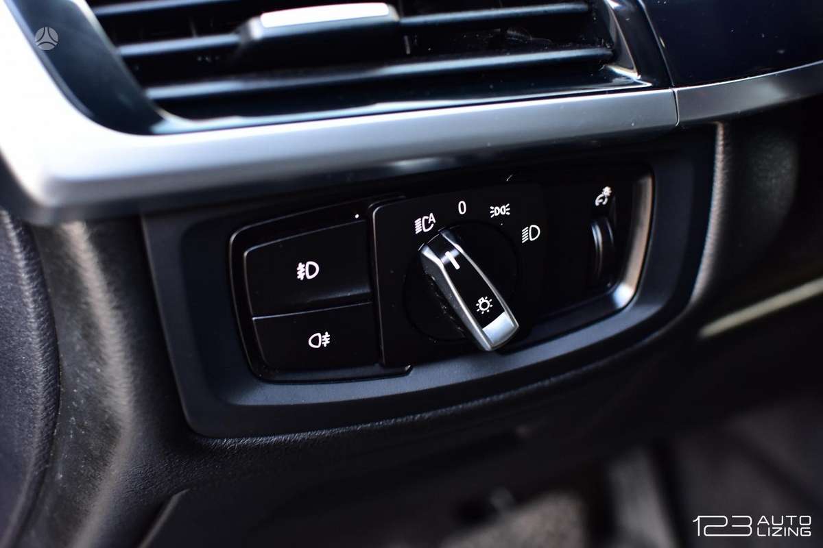 BMW X5, 3.0 l., off-road / crossover