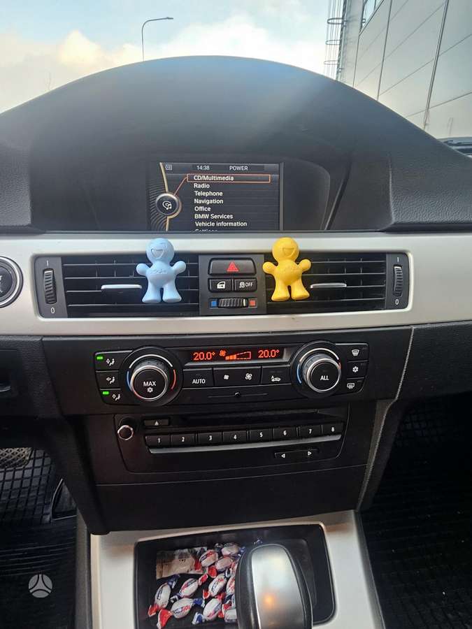 BMW 320, 2.0 l., Универсал