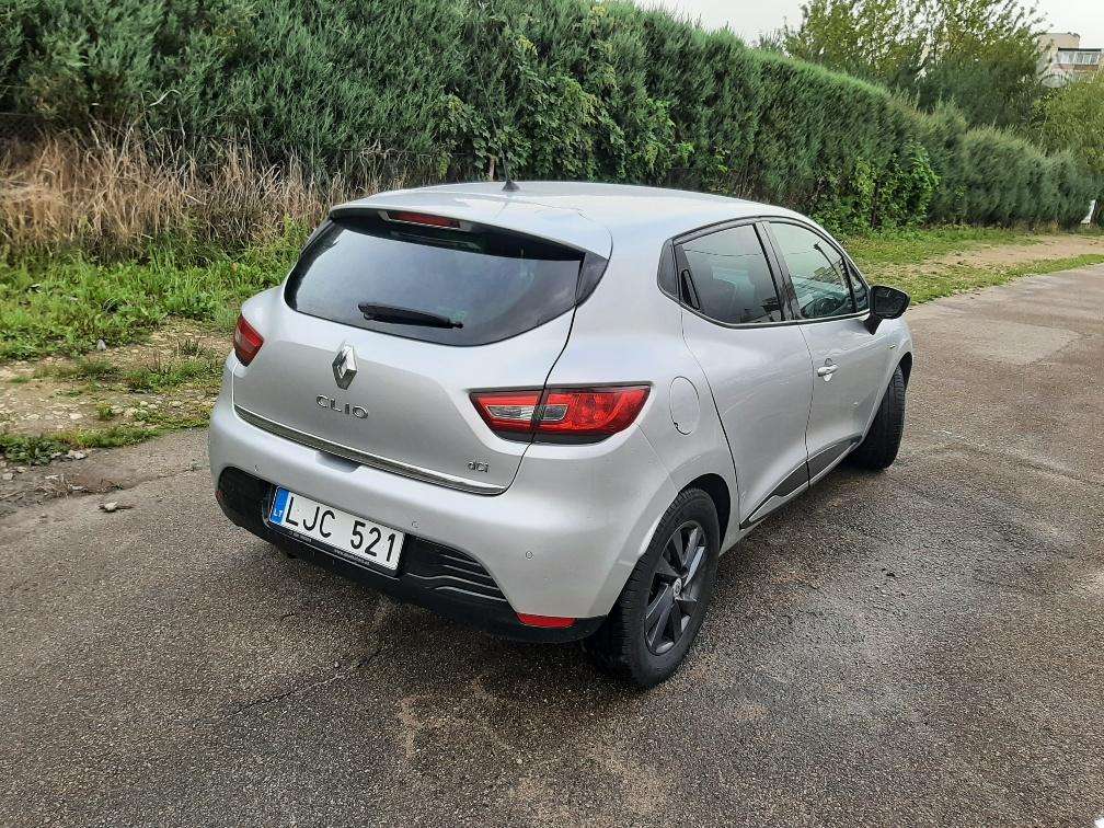 Renault Clio, Хэтчбек