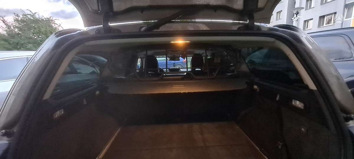 Volvo XC70, 2.0 l., Универсал