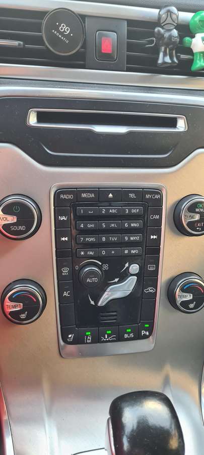 Volvo XC70, 2.0 l., Универсал