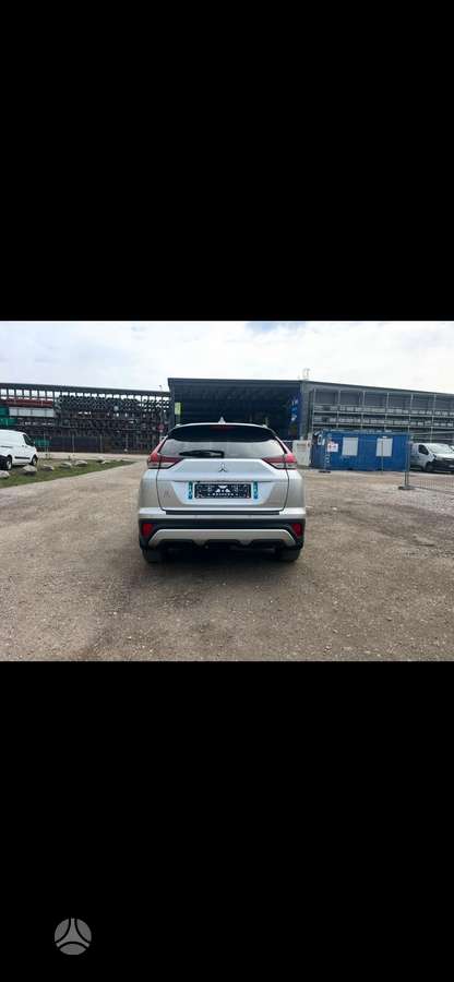 Mitsubishi Eclipse Cross, 2.4 l., off-road / crossover