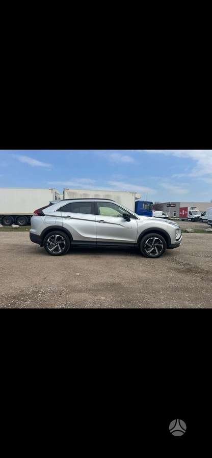 Mitsubishi Eclipse Cross, 2.4 l., off-road / crossover