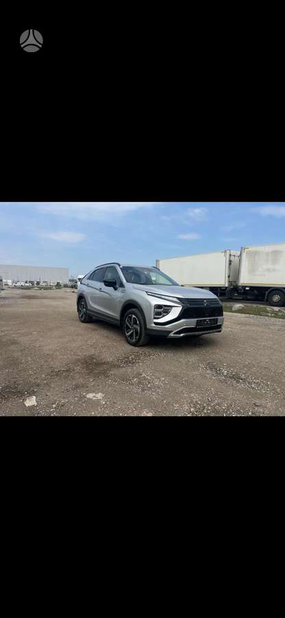 Mitsubishi Eclipse Cross, 2.4 l., off-road / crossover