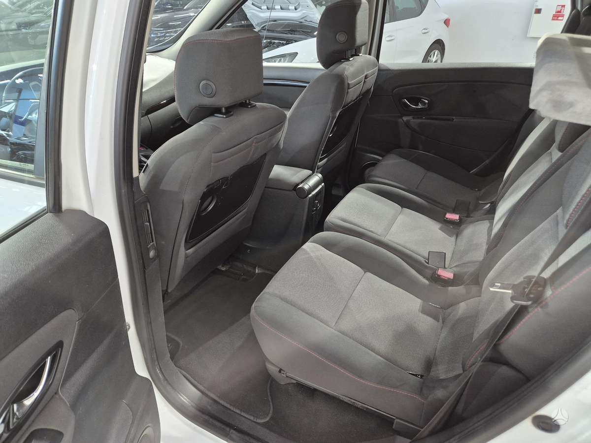 Renault Scenic, 1.5 l., hatchback