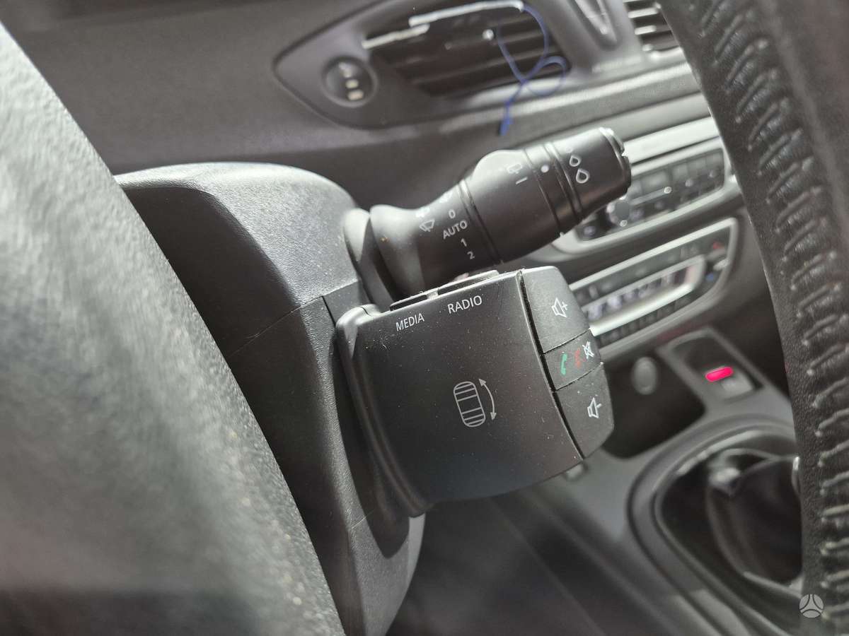 Renault Scenic, 1.5 l., hatchback