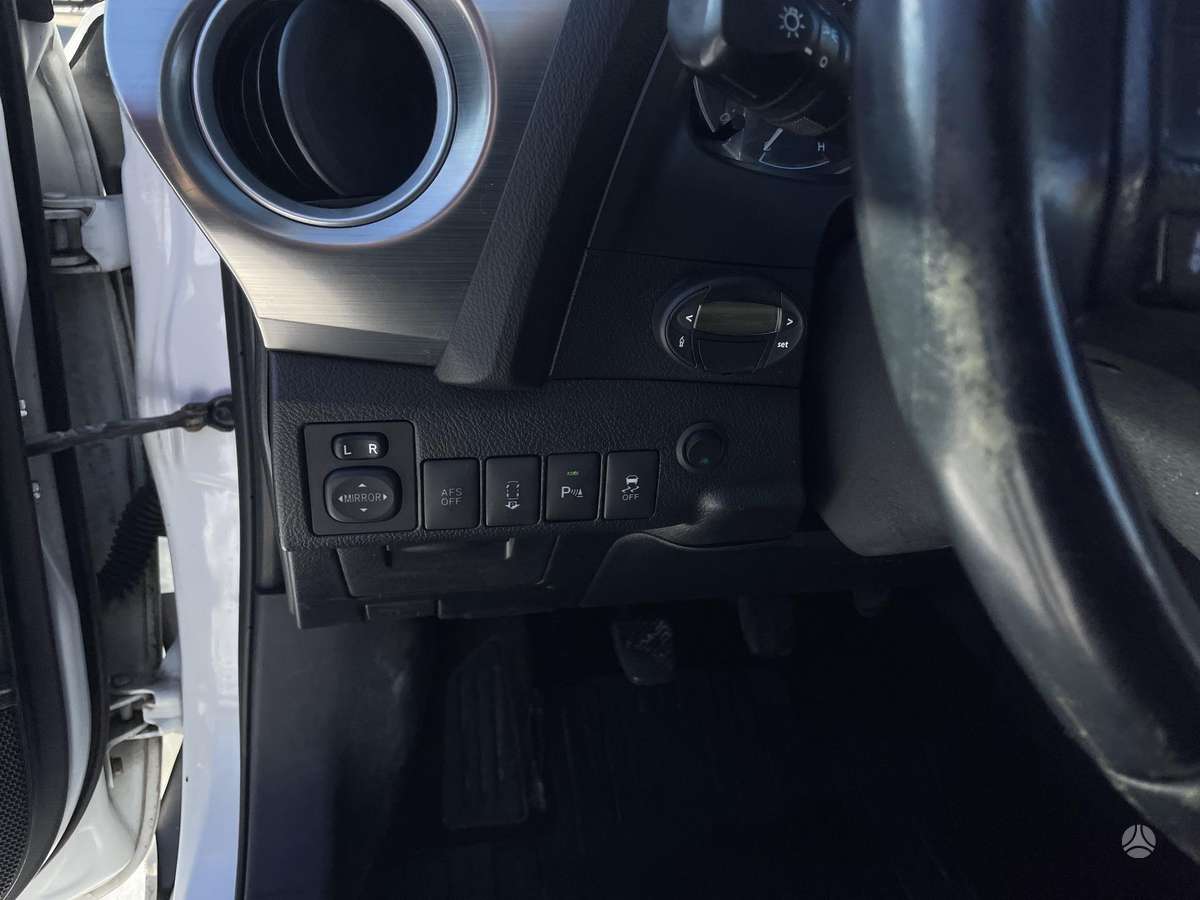 Toyota Auris, 2.0 l., Универсал