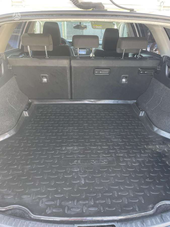 Toyota Auris - 12