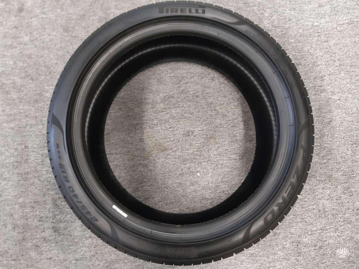 Pirelli 2024m 95% PZero LS+, vasarinės 245/40 R19