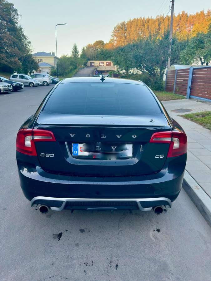 Volvo S60 - 3