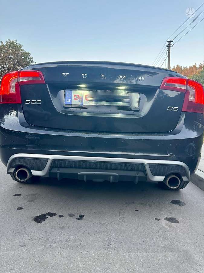 Volvo S60, 2.4 l., Седан