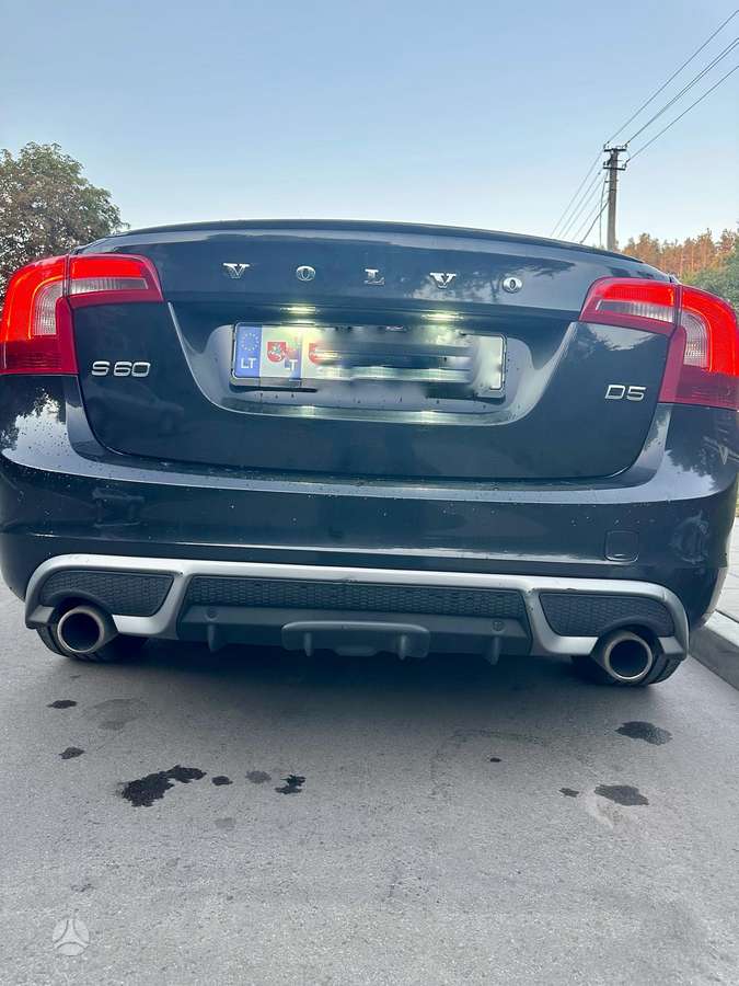 Volvo S60 - 4