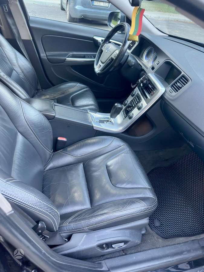 Volvo S60 - 8